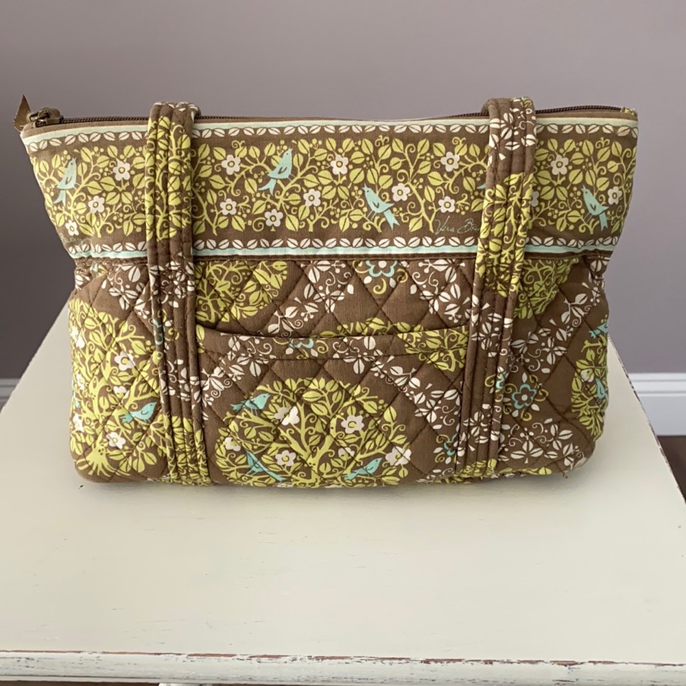 Vera Bradley like new bag
